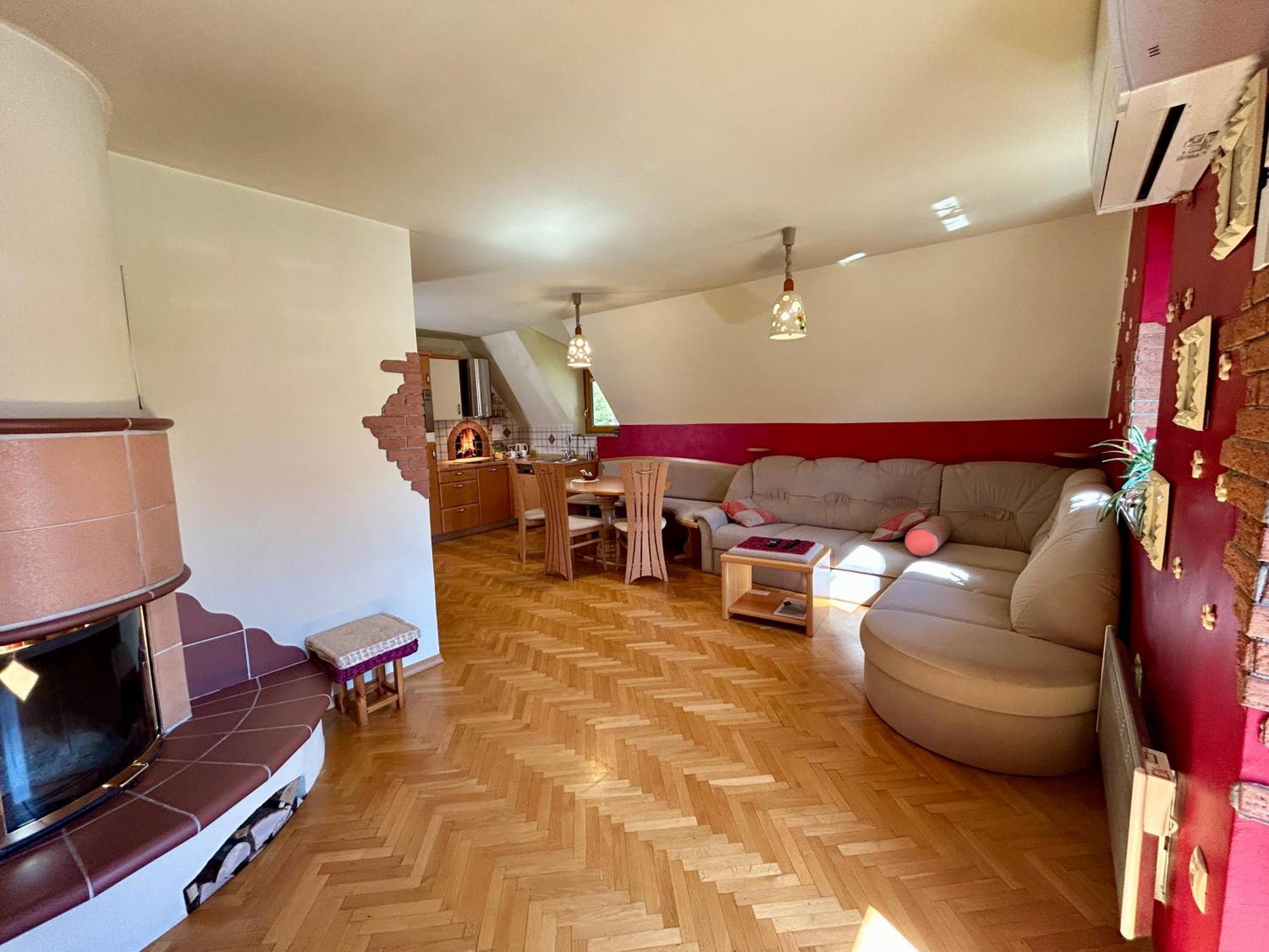 Crystal Rose Apartment